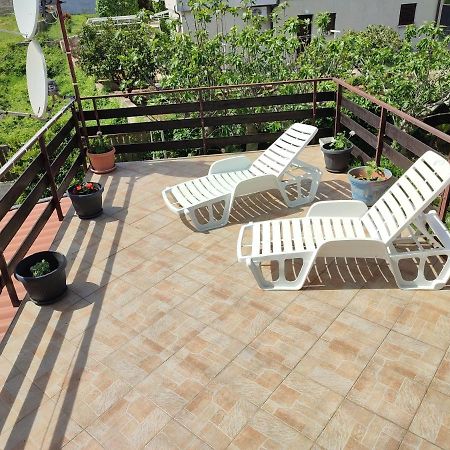 Guesthouse Suzy Pula Exterior foto